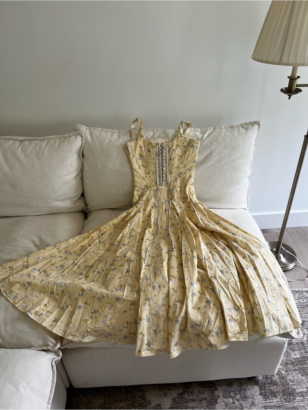 House of CB JAIME
Lemon Floral Print Cotton Lace Up Midi Sundress🍋 - Picture 5 of 10